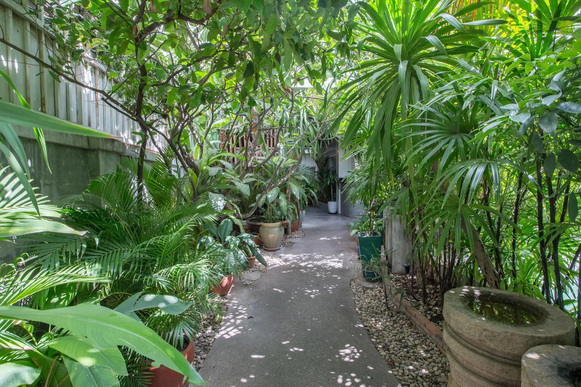 Casa Villa Independence Phnom Penh Bagian luar foto